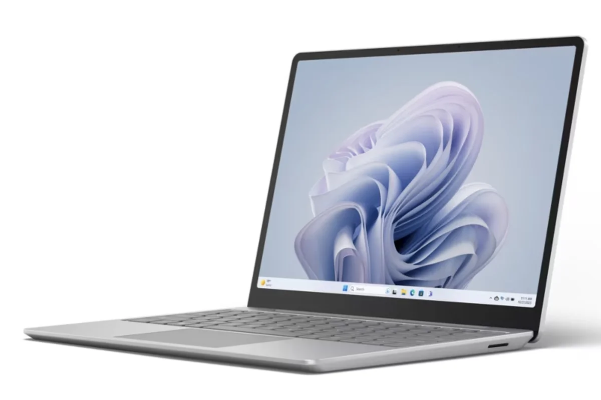ACEMAGIC Gaming Laptop 16.10 Inches with AMD Ryzen 7 5825U